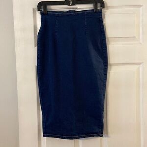 RIANA HIGH RISE ULTRA JEGGING JEANS SKIRT LENGTH 27” WAIST 26” (N6)